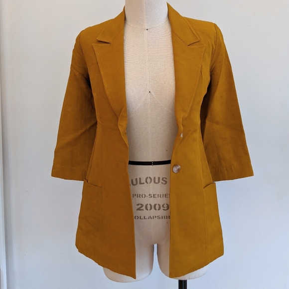 Elizabeth and James Structured Yellow Blazer - Picture 4 of 4